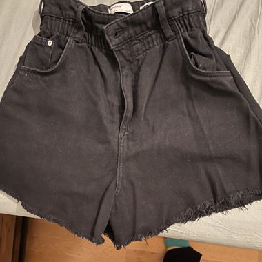 Kurze Hose