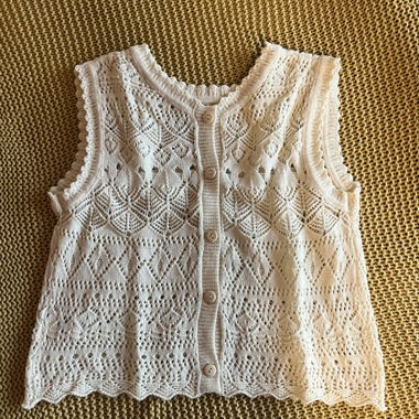 Knit vest