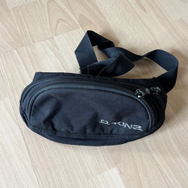 Dakine Gürteltasche