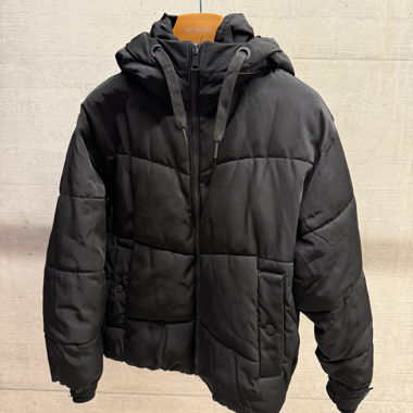 Veste d'hiver, T. S