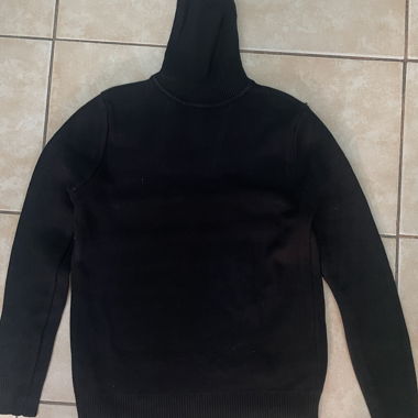 Pull à col roulé noir