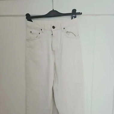 Helle Momjeans von American Vintage