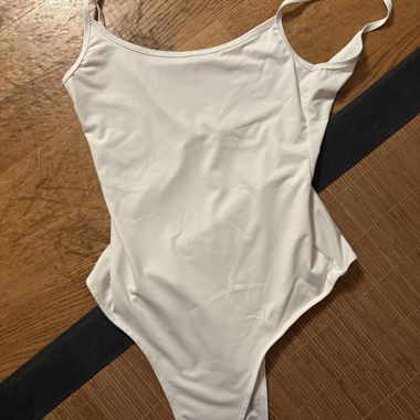 Weisses Pull&Bear-Body-Top