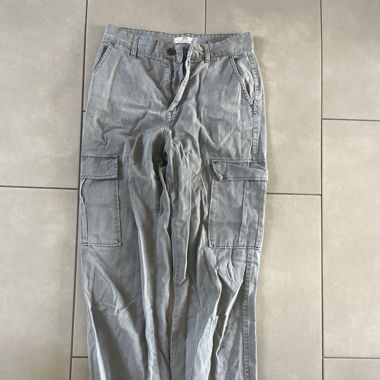 Pantalon Cargo gris 
