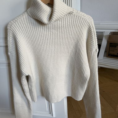 Maglione a collo alto Bershka
