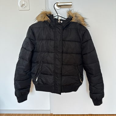 Winterjacke mit Fakepelz
