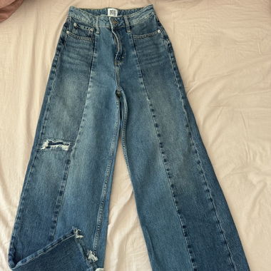 High Wasted Jeans Zweifarbig