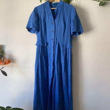 Robe d'été en lin bleu radiant