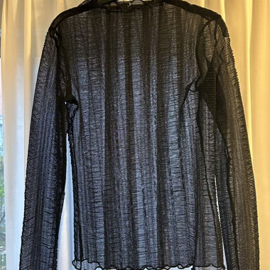 Black mesh top