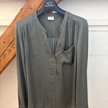 Green blouse