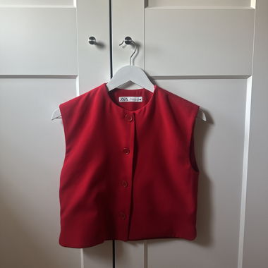 Rote Zara Weste ohne Ärmel