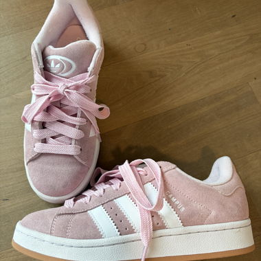 Chaussures Adidas Campus
