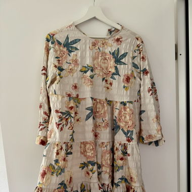 Kleid