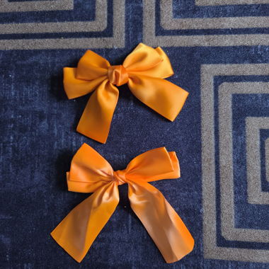Set of 2 orange bows