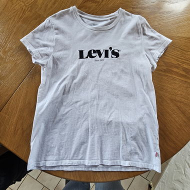 T‑shirt bianco Levi’s con logo nero, taglia M