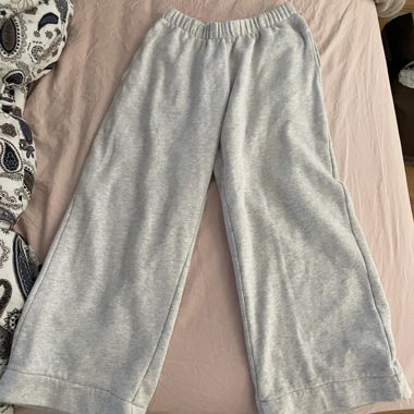 Brandy Melville sweatpants
