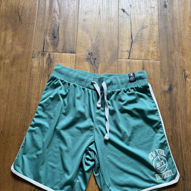 Basktball New York university shorts