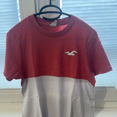 Hollister T-Shirt