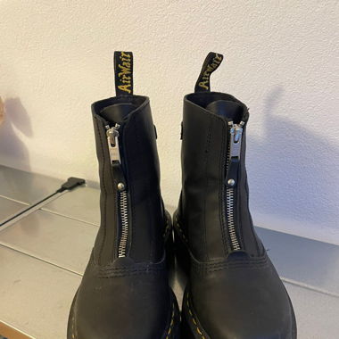 Dr. Martens Stiefel Jetta Plateau