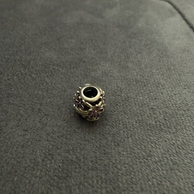 Pandora Blumen Charm 