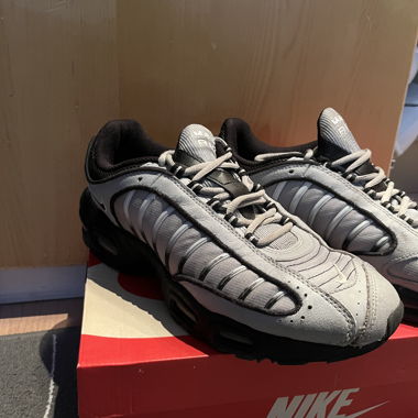 Nike air Mx grey