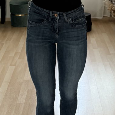 Jeans Blau