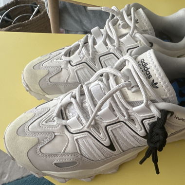 Sneaker Hyperturf von Adidas