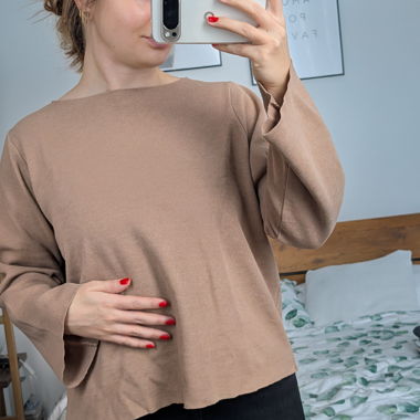 Pullover camel