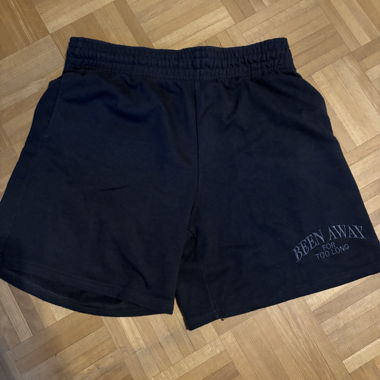 Bershka schwarze Shorts