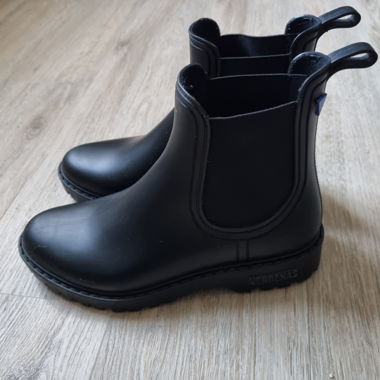 Black rubber boots