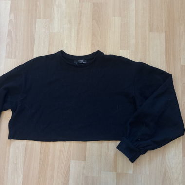 Pull court Bershka noir S