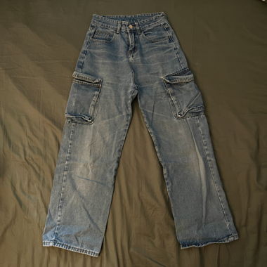 baggy cargo jeans