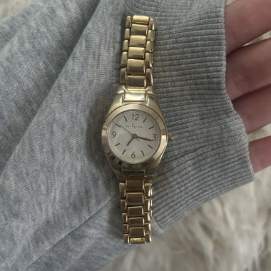 vintage gold watch