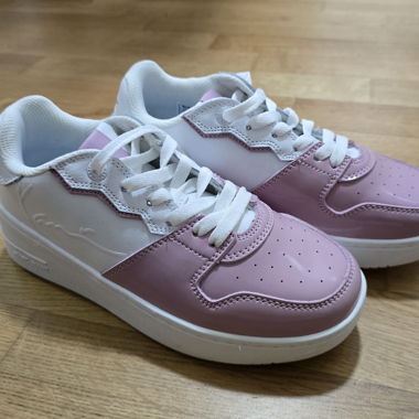 Shoes Karl Kani Nr.38,5