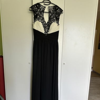 Elegantes Kleid