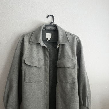 Leichte Jacke