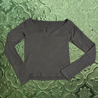 Brandy Melville Olive long Sleeve