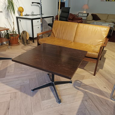 Eames Tisch vintage 