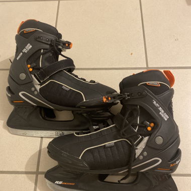 Patins à glace noirs taille 44