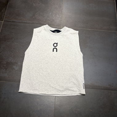 On Running Ärmelloses Shirt M