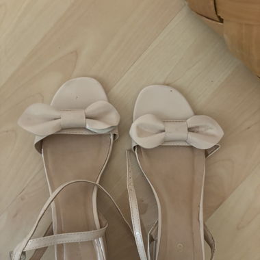 Sandalen mit 2cm absatz
