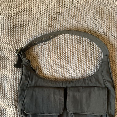 Shoulderbag