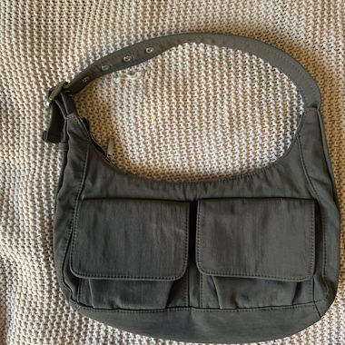 Shoulderbag