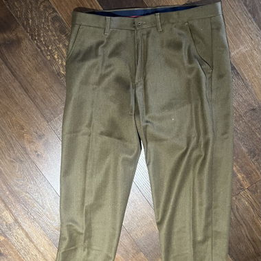 Pantaloni eleganti verde oliva