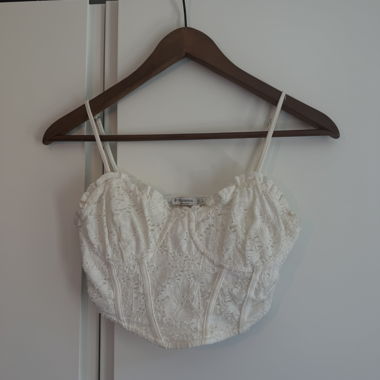 Haut type corset blanc de Stradivarius