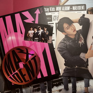 Stray Kids Maxident Album