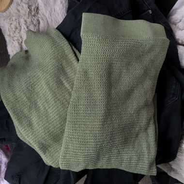 Grüne Strickhose
