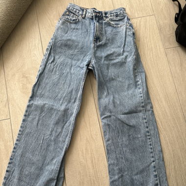 Jean 