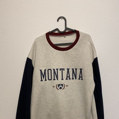 College Pullover
