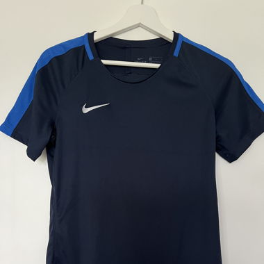 Nike workout shirt